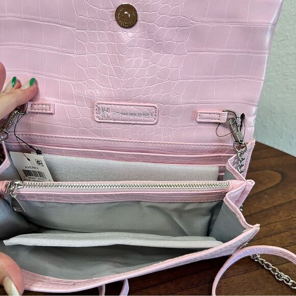 NWT INC international concepts ๐ โAVERRYโ clutch/crossbody ๐ Candy pink ๐ - Picture 4 of 4